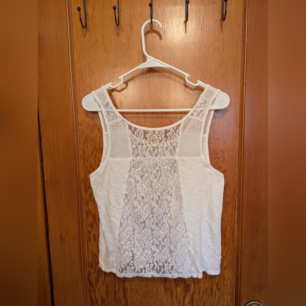 Elegant White Lace Women's Top